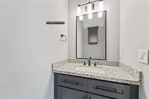 7704 Sealey St, Houston, TX 77088 - Photo 17