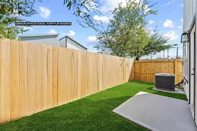 7704 Sealey Street, Houston, TX 77088 - Photo 19