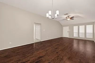 5614 Calm Court, Houston, TX 77084 - Photo 5