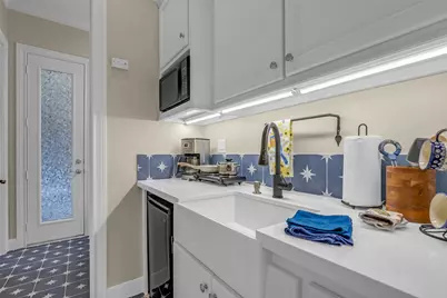 63 Fairway Park #B, Montgomery, TX 77356 - Photo 3