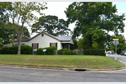 1601 Columbia Street, Liberty, TX 77575 - Photo 7