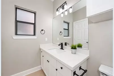 3014 S Rice Avenue, Houston, TX 77056 - Photo 11