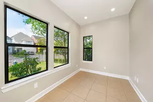 3014 S Rice Ave, Houston, TX 77056 - Photo 7