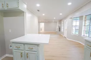 1601 Westwind Dr, Brenham, TX 77833 - Photo 9