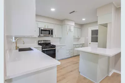 1601 Westwind Dr, Brenham, TX 77833 - Photo 5