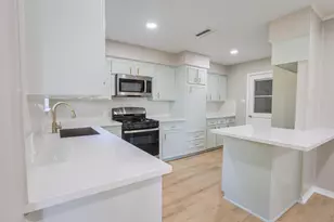 1601 Westwind Dr, Brenham, TX 77833 - Photo 5