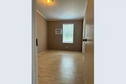 9677 Longstreet Road, Willis, TX 77318 - Photo 7
