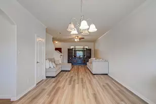 19907 Drake Shadows Ln, Katy, TX 77449 - Photo 9