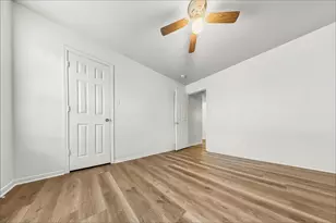 16818 Blackberry Lily Ln, Conroe, TX 77385 - Photo 17