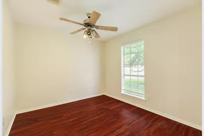 105 Sugar Cane Trace, Lake Jackson, TX 77566 - Photo 15