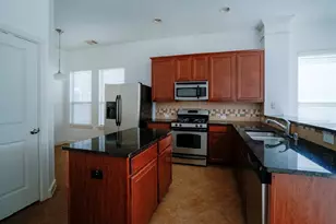 114 W Montfair Blvd, The Woodlands, TX 77382 - Photo 3