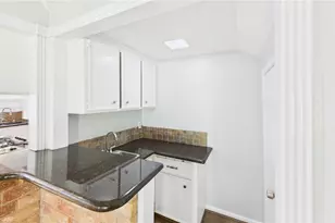 1107 Verret Ln, Houston, TX 77090 - Photo 19
