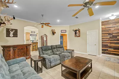 1000 Cardinal Drive, Richwood, TX 77566 - Photo 7