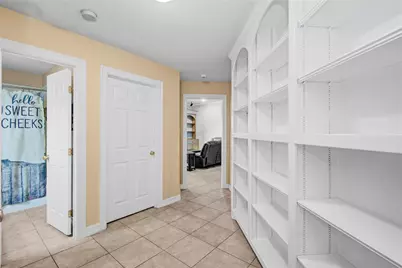 1000 Cardinal Drive, Richwood, TX 77566 - Photo 15