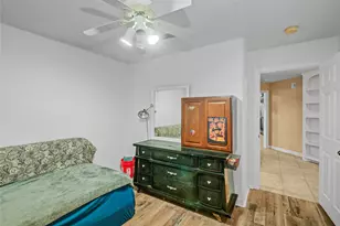 1000 Cardinal Dr, Richwood, TX 77566 - Photo 27