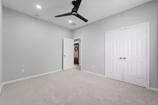 15 Patina Pines Pl, The Woodlands, TX 77381 - Photo 21