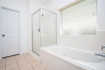 6927 Round Rose Court, Spring, TX 77379 - Photo 19