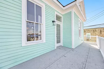 2010 Rosenberg Street, Galveston, TX 77550 - Photo 39