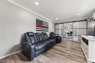 1011 Marne Ln, Houston, TX 77090 - Photo 21