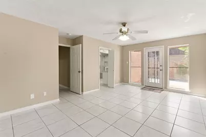 7231 Granvia Dr, Houston, TX 77083 - Photo 9