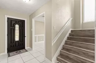 7231 Granvia Dr, Houston, TX 77083 - Photo 5