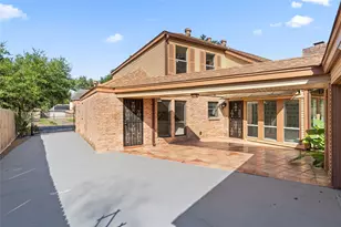 7231 Granvia Dr, Houston, TX 77083 - Photo 33