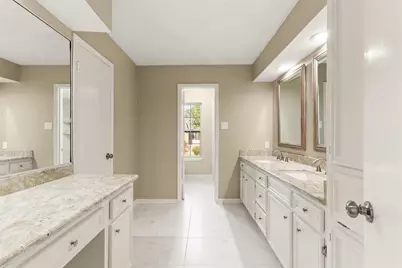 7231 Granvia Dr, Houston, TX 77083 - Photo 23