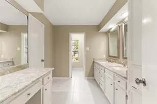 7231 Granvia Dr, Houston, TX 77083 - Photo 23
