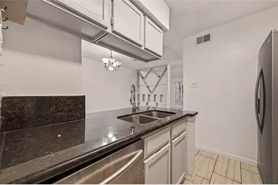 3100 Jeanetta Street #302, Houston, TX 77063 - Photo 9