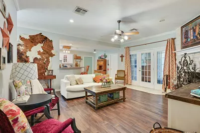 10747 Whispering Oaks Drive, Hearne, TX 77859 - Photo 5