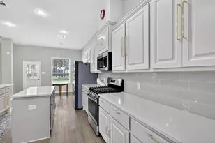 16438 Stonewall St, Conroe, TX 77303 - Photo 13