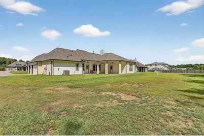 16438 Stonewall Street, Conroe, TX 77303 - Photo 27