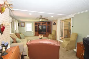 1954 Heights Dr, Katy, TX 77493 - Photo 15