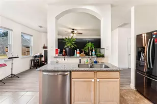 19106 Spring Meadows Ln, Richmond, TX 77407 - Photo 9