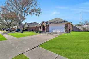 4110 Cleburne Dr, Pearland, TX 77584 - Photo 5