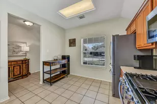 4110 Cleburne Dr, Pearland, TX 77584 - Photo 13