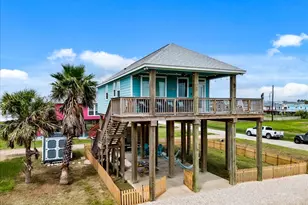 307 Olive St, Surfside Beach, TX 77541 - Photo 3