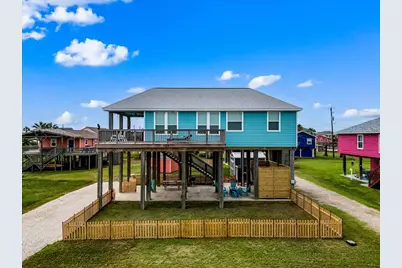 307 Olive Street, Surfside Beach, TX 77541 - Photo 3