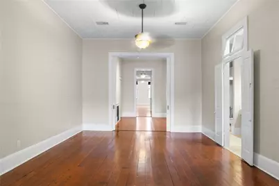 2213 Postoffice, Galveston, TX 77550 - Photo 5