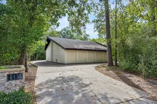 104 Gershwin Dr, Houston, TX 77079 - Photo 45