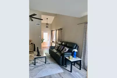 4807 Forest Court, Baytown, TX 77521 - Photo 7