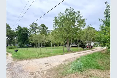 248 County Road 48824, Dayton, TX 77535 - Photo 9