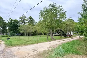 248 County Rd 48824, Dayton, TX 77535 - Photo 9
