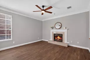 14 Treescape Cir, The Woodlands, TX 77381 - Photo 7