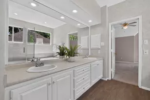 14 Treescape Cir, The Woodlands, TX 77381 - Photo 25