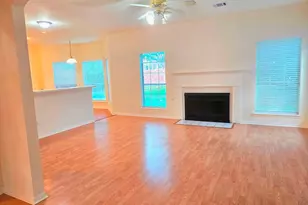 1611 Monvale Ln, Sugar Land, TX 77479 - Photo 7