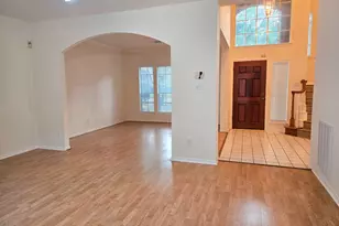 1611 Monvale Ln, Sugar Land, TX 77479 - Photo 5