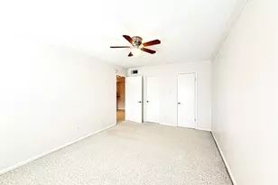 2250 Bering Dr, Houston, TX 77057 - Photo 19