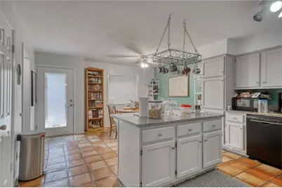 2400 Longmire Drive #303, College Station, TX 77845 - Photo 7