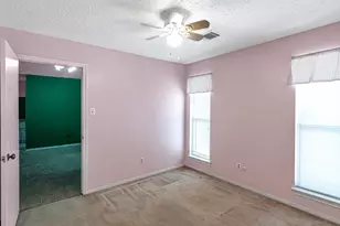 22906 Squirrel Tree St, Spring, TX 77389 - Photo 25